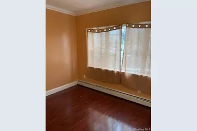 9504 111th Street, Richmond Hill, NY 11419 - Photo 4