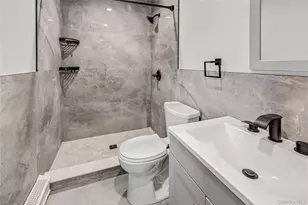 44 Sycamore Cir, Stony Brook, NY 11790 - Photo 18