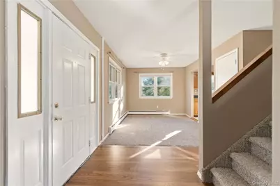 125 Broadway, Greenlawn, NY 11740 - Photo 4