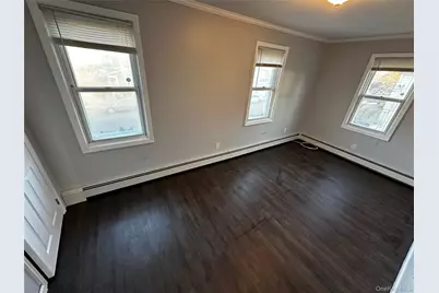 44 Harding Avenue, Hicksville, NY 11801 - Photo 18