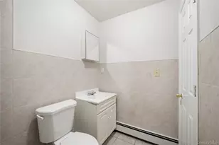 144-07 Jamaica Ave, Jamaica, NY 11435 - Photo 14