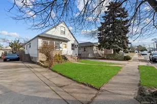 135 Casper St, Valley Stream, NY 11580 - Photo 4