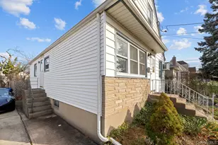 135 Casper St, Valley Stream, NY 11580 - Photo 6