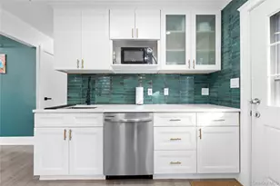 135 Casper St, Valley Stream, NY 11580 - Photo 24