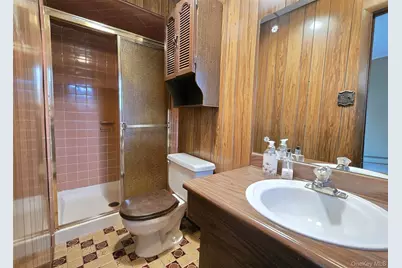 342 Thrift Street, Ronkonkoma, NY 11779 - Photo 20