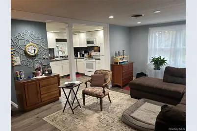 309-15 Fanning Boulevard, Riverhead, NY 11901 - Photo 6