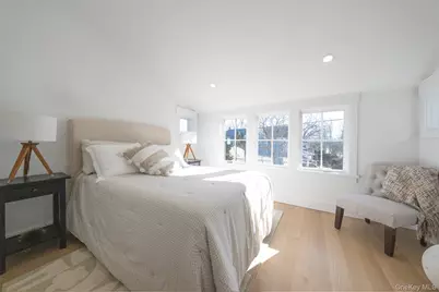 426 Clark Street, Greenport, NY 11944 - Photo 18