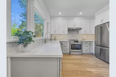 426 Clark Street, Greenport, NY 11944 - Photo 10