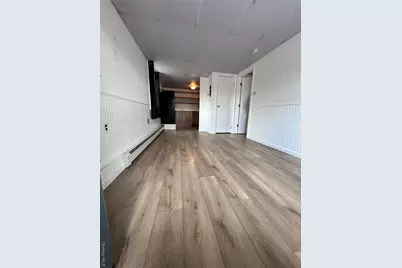 25 Auburn Avenue #1, Bay Shore, NY 11706 - Photo 4