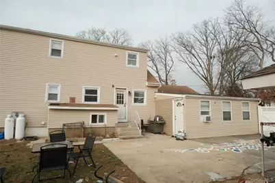 839 7th Street, West Babylon, NY 11704 - Photo 20