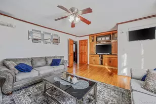 150-07 85th Dr, Briarwood, NY 11432 - Photo 4