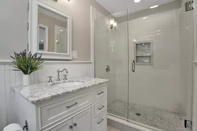 32 White Oak Lane, Westhampton Beach, NY 11978 - Photo 10