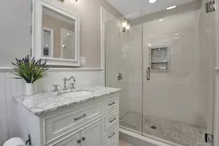 32 White Oak Ln, Westhampton Beach, NY 11978 - Photo 10