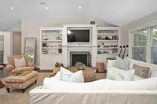 32 White Oak Ln, Westhampton Beach, NY 11978 - Photo 2