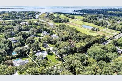 32 White Oak Lane, Westhampton Beach, NY 11978 - Photo 16