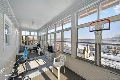 19 Leroy Place, Newburgh, NY 12550 - Photo 16