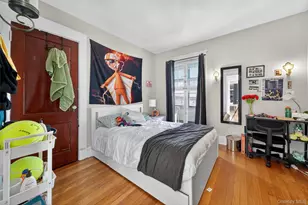 19 Leroy Pl, Newburgh, NY 12550 - Photo 14