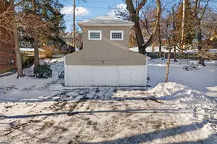 54 Leroy Pl, Newburgh, NY 12550 - Photo 36