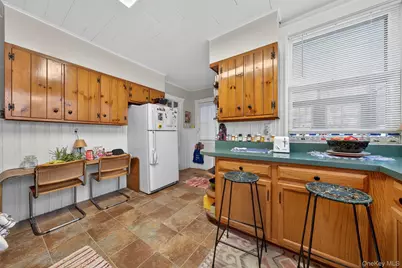 54 Leroy Place, Newburgh, NY 12550 - Photo 10