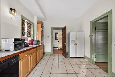 58 Leroy Place, Newburgh, NY 12550 - Photo 10