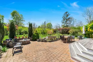 1025 9th St, Greenport, NY 11944 - Photo 38
