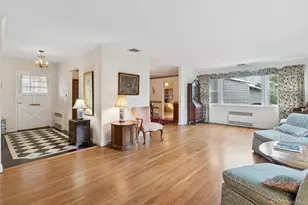 23 St Pauls Pl, Garden City, NY 11530 - Photo 10