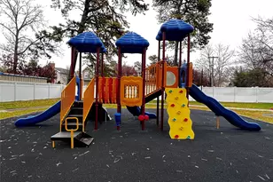 40 W 4th St, Patchogue, NY 11772 - Photo 10