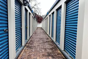 40 W 4th St, Patchogue, NY 11772 - Photo 14