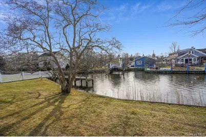 182 Connetquot Drive, Oakdale, NY 11769 - Photo 30