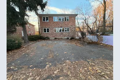 14 Cornwall Lane, Port Washington, NY 11050 - Photo 1