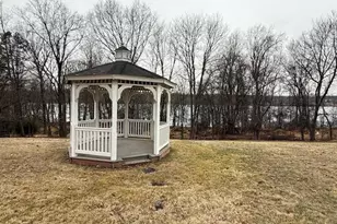 206 Waters Edge, Valley Cottage, NY 10989 - Photo 4