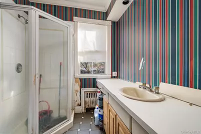 183 Oldfield Avenue, Amityville, NY 11701 - Photo 12