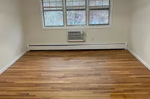 2103 Barclay Manor, Newburgh, NY 12550 - Photo 2