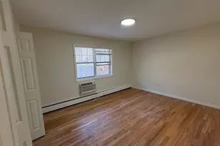 2103 Barclay Manor, Newburgh, NY 12550 - Photo 6