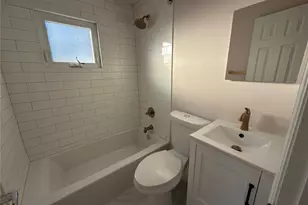 [Address not provided], Ronkonkoma, NY 11779 - Photo 12