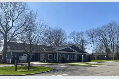 1661 # 519 Old Country Rd, Riverhead, NY 11901 - Photo 16