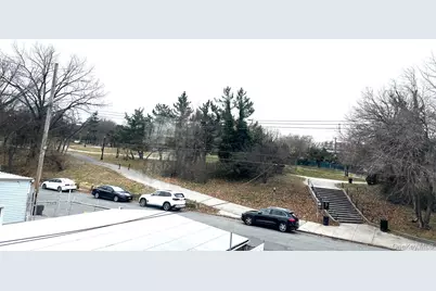 520 Ellsworth Avenue #2B, Bronx, NY 10465 - Photo 6