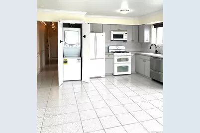 520 Ellsworth Avenue #2B, Bronx, NY 10465 - Photo 16