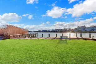 210 Fair Harbor Dr, Patchogue, NY 11772 - Photo 12