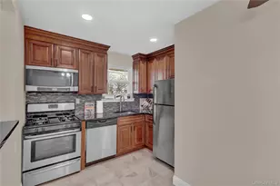 210 Fair Harbor Dr, Patchogue, NY 11772 - Photo 8