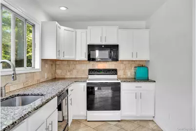 26 Wintergreen Way, Quogue, NY 11959 - Photo 16