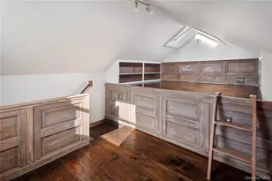 689 S Mountain Rd, New City, NY 10956 - Photo 12