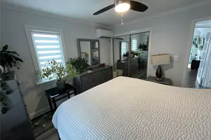 310 Brookside Ct, Copiague, NY 11726 - Photo 14