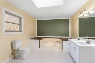 45 Drew Dr, Eastport, NY 11941 - Photo 10