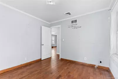 236 E Market Street, Long Beach, NY 11561 - Photo 14