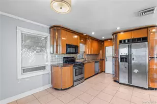 236 E Market St, Long Beach, NY 11561 - Photo 2