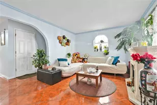 522 E 139th St, Bronx, NY 10454 - Photo 4