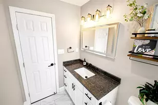 10 Ponder Ln, Deer Park, NY 11729 - Photo 14