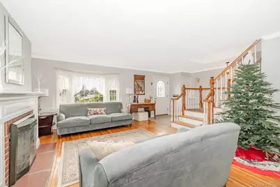 3861 Wilburne Avenue, Seaford, NY 11783 - Photo 12