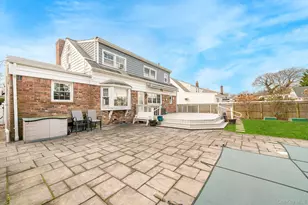 3861 Wilburne Ave, Seaford, NY 11783 - Photo 4